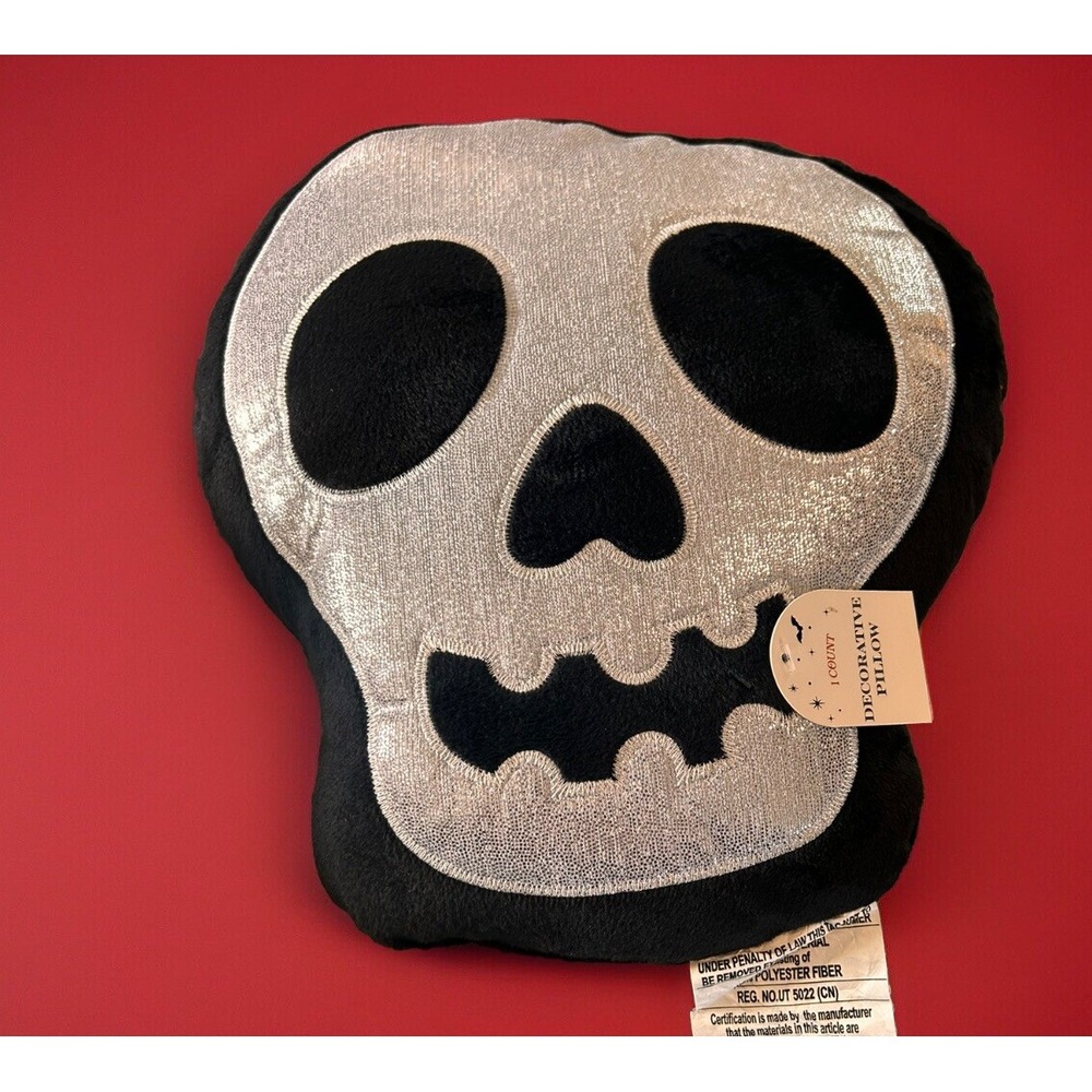 2024 Target Bullseye Halloween Skull Velvety Soft Throw Pillow NEW Skeleton